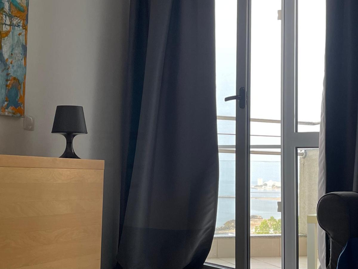 Apartment Happiness By Nicole Jutka, Visual Artist Olimp Eksteriør bilde